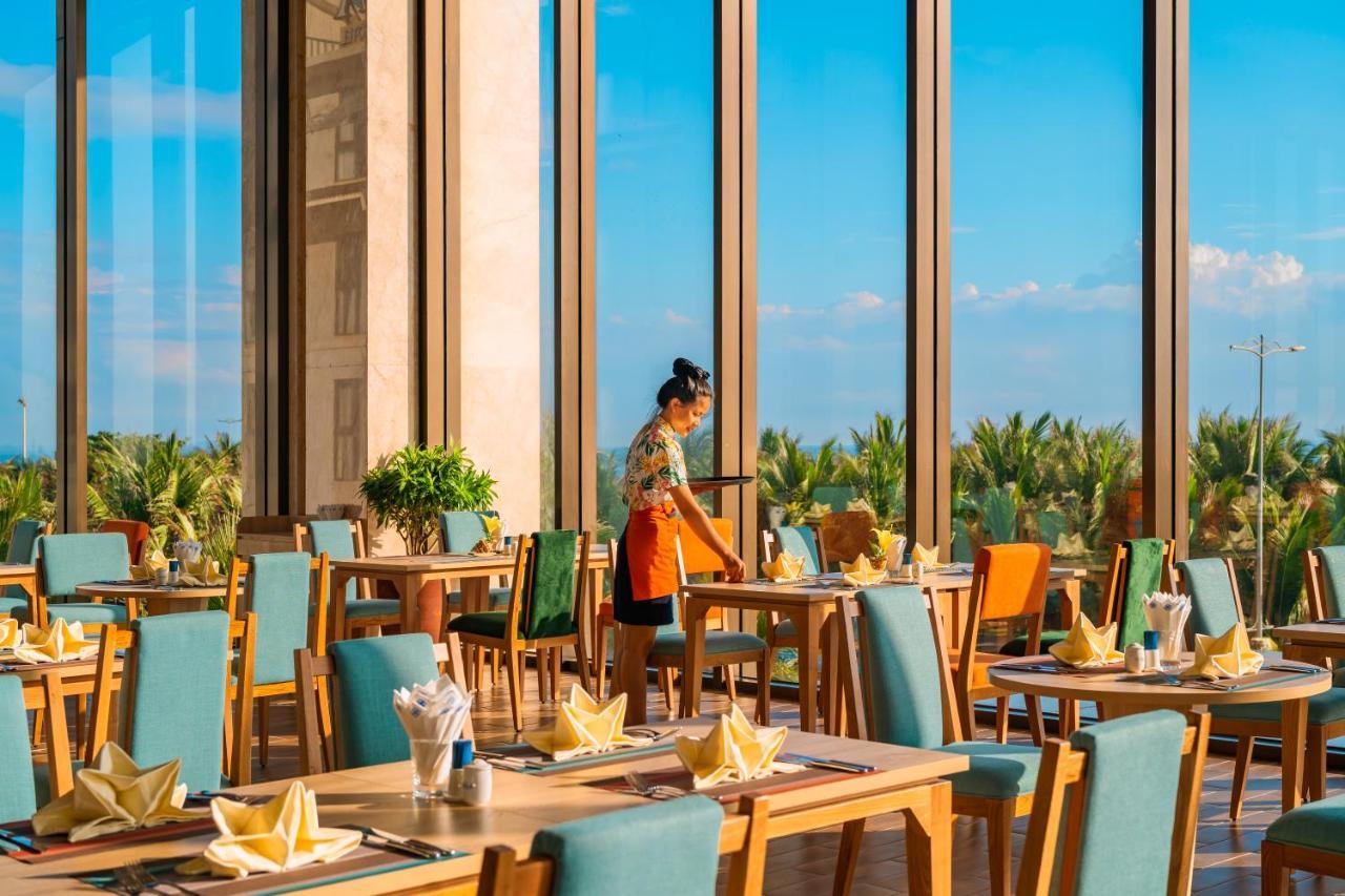 Sala Grand Tuyhoa Hotel ตวีฮหว่า ภายนอก รูปภาพ