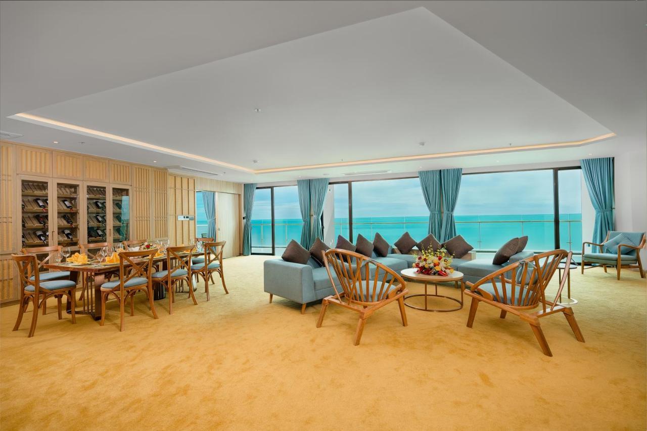 Sala Grand Tuyhoa Hotel ตวีฮหว่า ภายนอก รูปภาพ